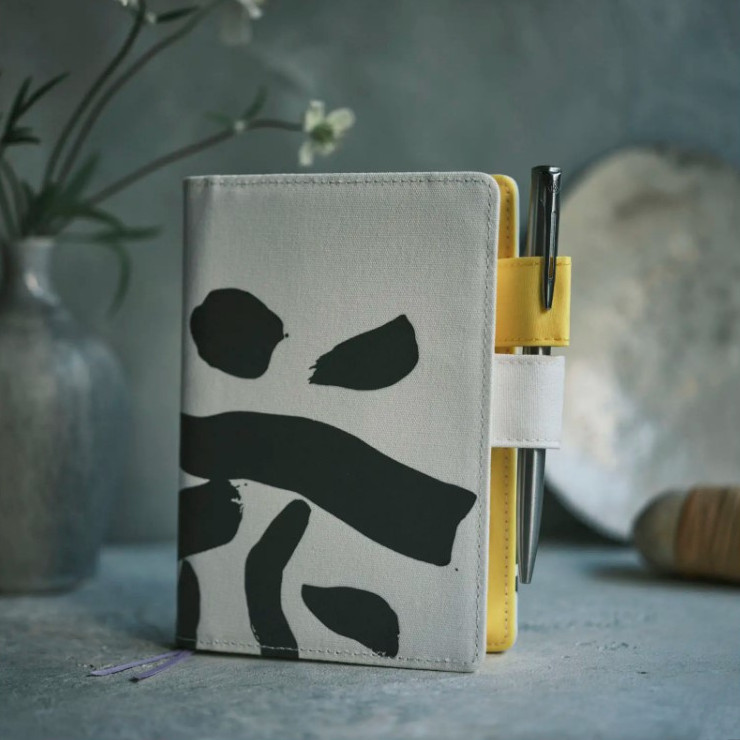 Hobonichi Planner Cover for Original A6 [Yuichi Inoue] Hana (Flower)
